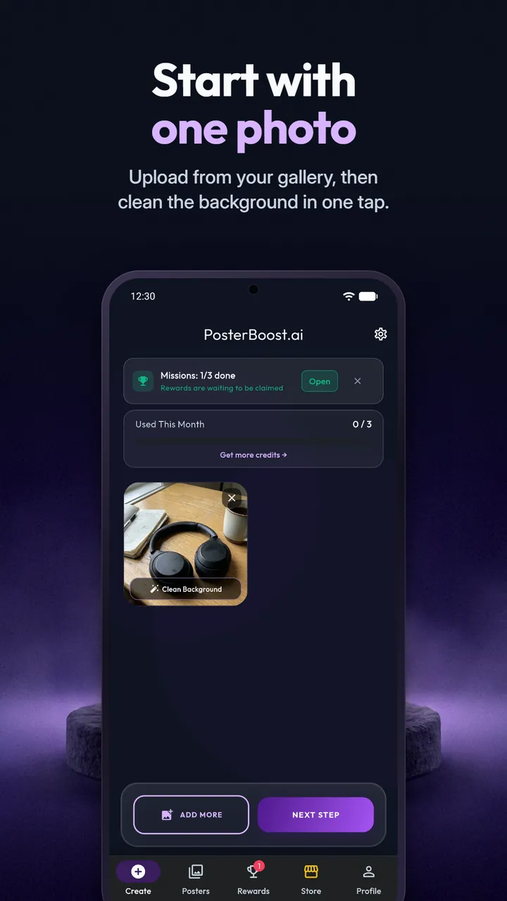 Startbildschirm von PosterBoost.ai mit einem hochgeladenen Kopfhörerfoto und einem Knopf Clean Background